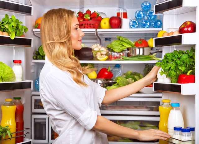 20 продуктов, которые не рекомендуют хранить в холодильнике