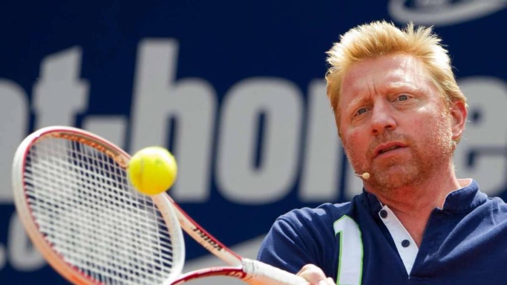 Знаменитый немецкий теннисист Борис Беккер выставил на продажу виллу, но условие: покупатель должен будет проживать с его 85-летней матерью
