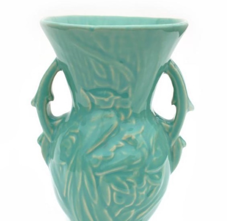 Из всех категорий антиквариата ценность ваз обычно имеет широкий разброс: на что ориентироваться при выборе старинной вазы