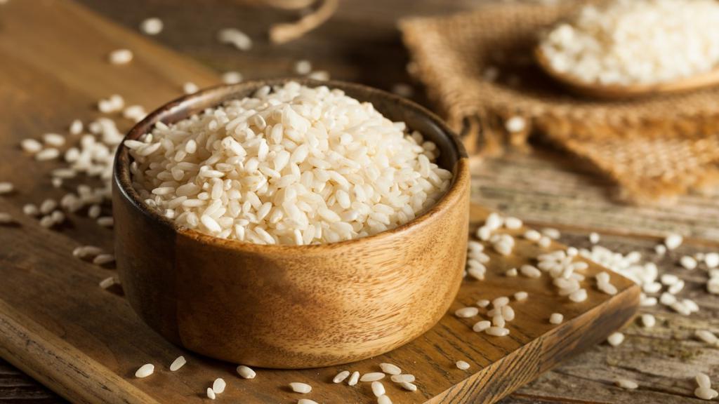 Как правильно сварить рис? Добавьте пару капель уксуса или лимонного сока