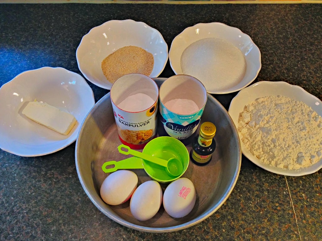 Сахарный кекс по-шведски: простое лакомство готовлю для всей семьи