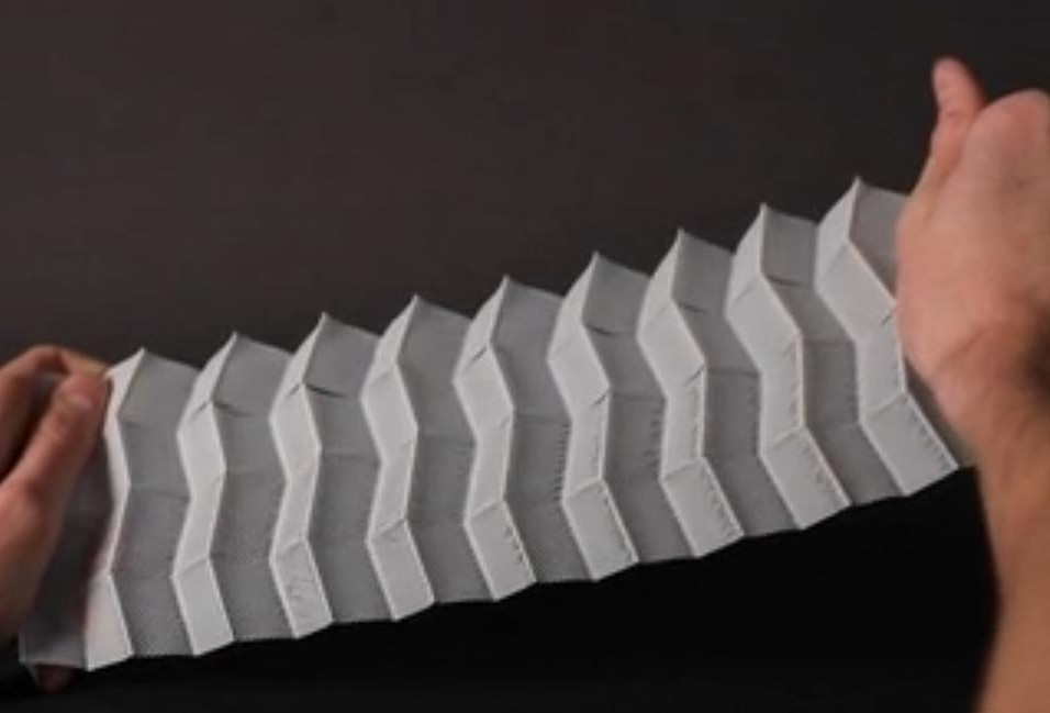 Дефект 3D-печати позволил создать практичную пластиковую ткань