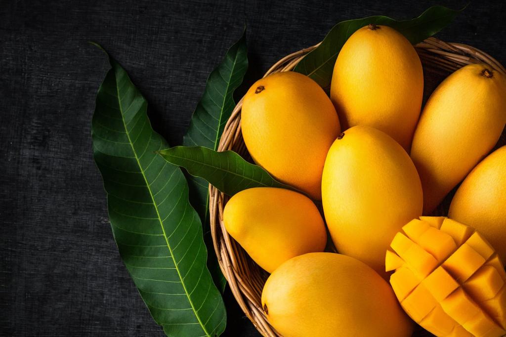 Немного манго: ученые рассказали, как фрукт помогает разгладить морщины