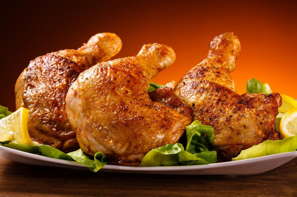 Китайские эксперты рассказали, какие части куриной тушки вредны для здоровья (многие их едят с удовольствием)