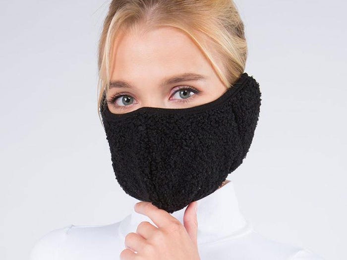Готовимся к зиме: маски для лица на холодную погоду помогут согреться и защитить себя от вируса