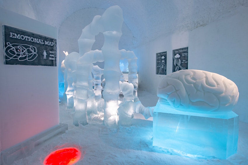 Фото невероятного ледяного отеля в Швеции, который растает уже весной