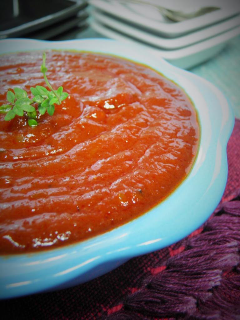 Рецепт моего томатного соуса просят все. Секрет вкуса – в бальзамическом креме