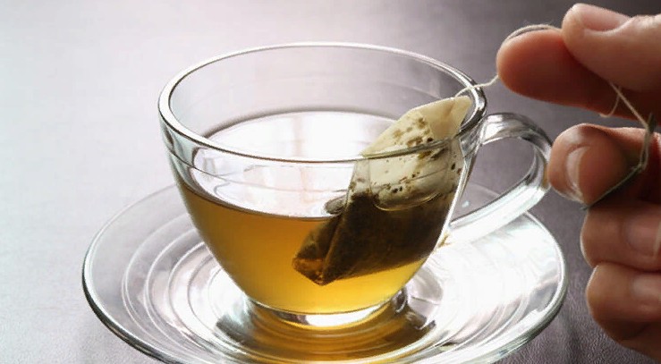 Домашний рецепт антивозрастного тоника с зеленым чаем и гранатовым соком