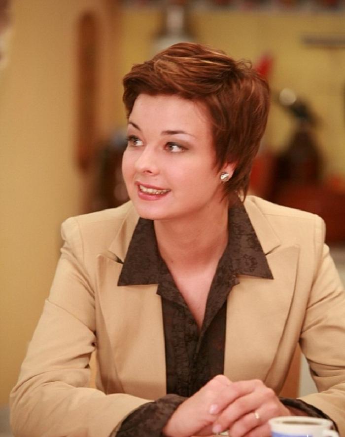 Юлия Захарова