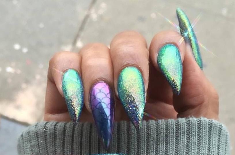 Mermaid nails, или маникюр русалки: эффектный нейл-арт для тех, кому надоел скучный монохром