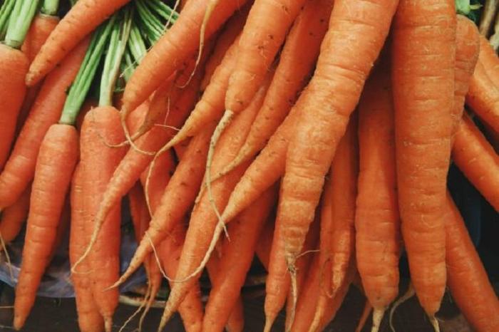 Никакой химии: свекольный и морковный сок и еще шесть натуральных продуктов для окрашивания волос