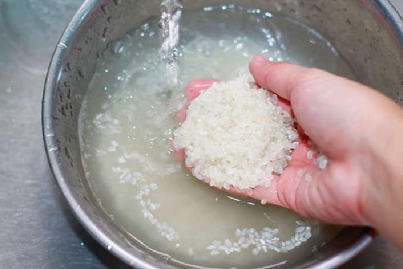Как приготовить рассыпчатый рис, не прибегая к помощи плиты. Простые советы