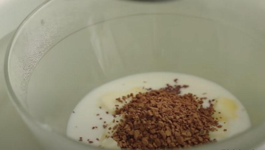 Домашний кекс с жидкой начинкой а ля тирамису: нежнейший вкус и эффектная подача