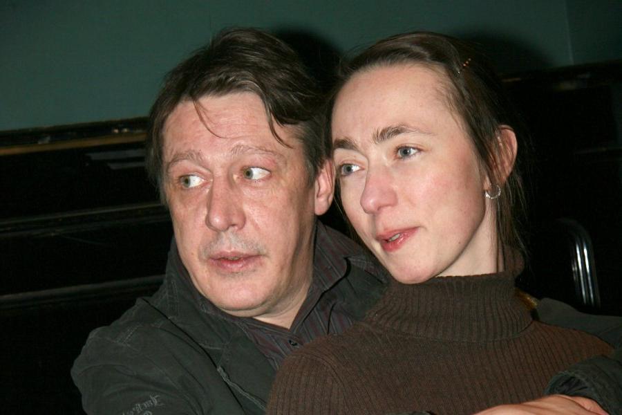 Петр Хархорин, адвокат Ефремова, заявил, что Софья Кругликова не собирается разводиться с актером