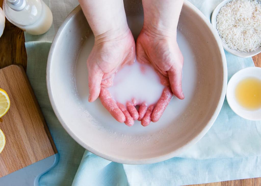 Пигментацию на руках удаляю домашними средствами с рисом: 2 проверенных рецепта