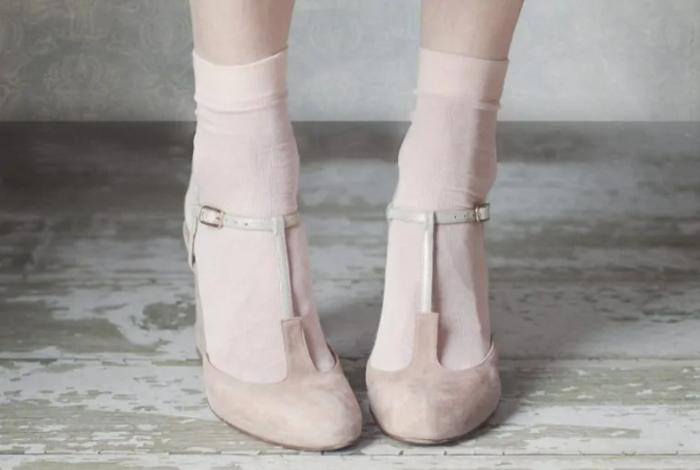 Толстые носки, фен и замораживание: простые способы сделать тесную обувь намного удобнее