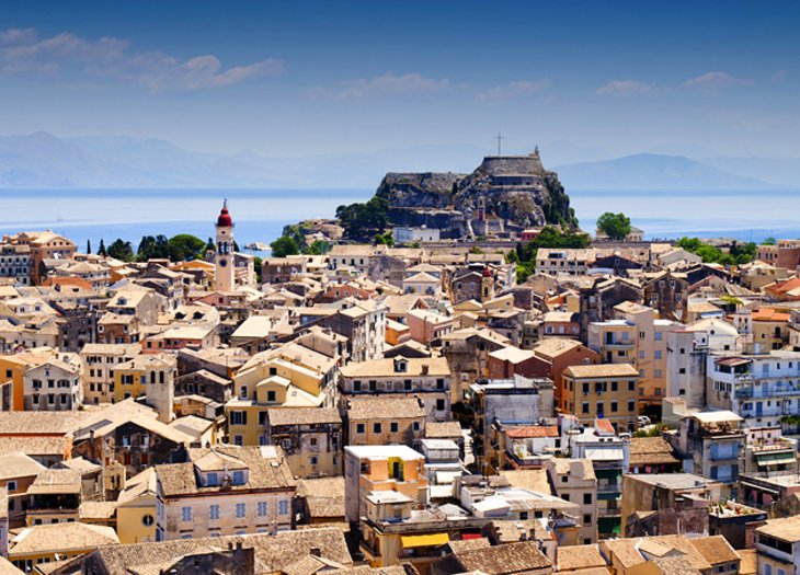 Греция готова встретить российских туристов: топ самых популярных островов страны для посещения