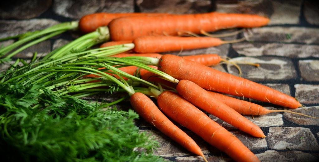 Диета для красивого загара: кушаем морковь, помидоры и не только