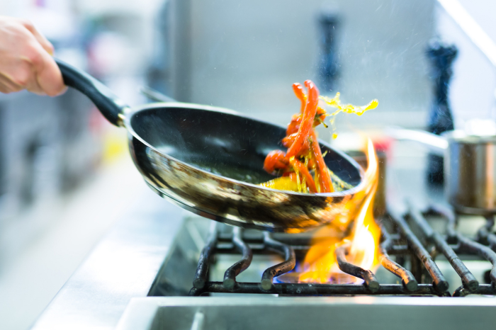 Типичные ошибки при приготовлении пищи, которые занятые люди делают на кухне