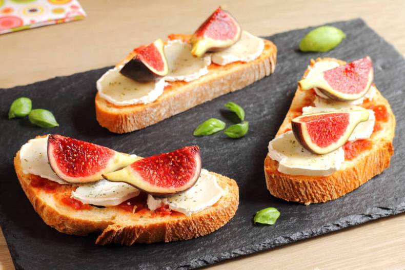 Готовим восхитительные «бутерброды» по итальянски: Кростини, брускетты... Pensati!