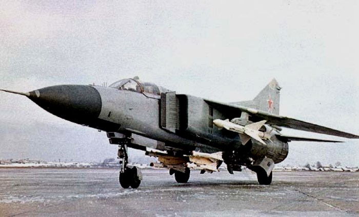 Советский «беспилотник»: как МиГ-23 пролетел через половину Европы без летчика в кабине