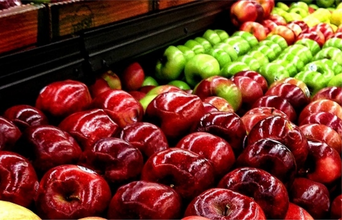 Зачем нужно нюхать помидор, или Как не оказаться обманутым при выборе фруктов и овощей на рынке